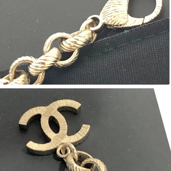 CHANEL CC Logo Rhinestone Charm Chain Bracelet 6.7" Gold Tone P19S Auth - Picture 8 of 8